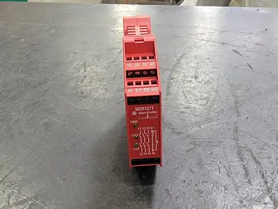 NEW ALLEN-BRADLEY 440R-N23125