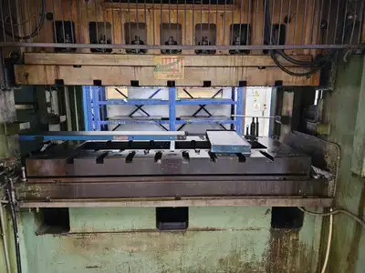 Used _UNKNOWN_ _UNKNOWN_ Coil Presses FR | Apex Group #1550849