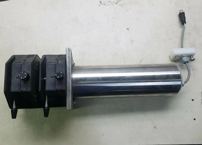 Used THERMO SCIENTIFIC METERING PUMPS 900-1750 , SK072.1F-71 S/4 CUS TI4 , 71 S/4 CUS TI Pumps (peristaltic) Michigan US | ND Industrial Surplus #1226901