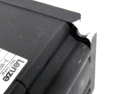 USED LENZE MCS 06F41LRS0B0-B11N-ST5S00N-R2SU SERVO MOTOR (SEE PICTURES)