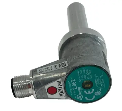 NEW PEPPERL+FUCHS 904467 INDUCTIVE SENSOR NJ 2-D-E02-2.062-V1
