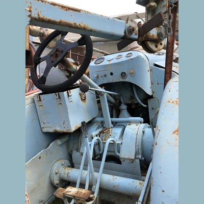 Le Roi Tractair Mobile Air Compressor