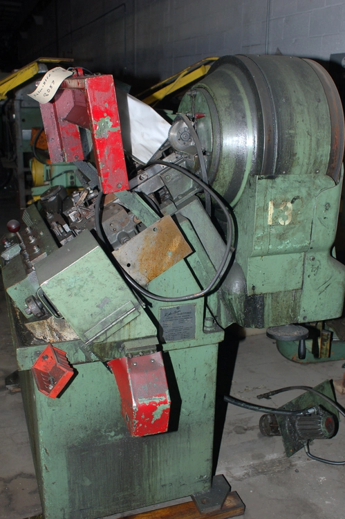 Used ROBERTSON & HARTFORD 4-500 Thread Rollers | HARITON MACHINERY COMPANY #467165