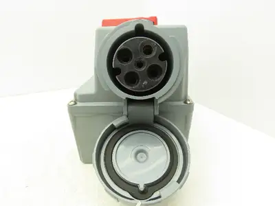 Hubbell HBL460MI7W Circuit-Lock Pin & Sleeve Female Interlock Plug 60A 480V 30HP