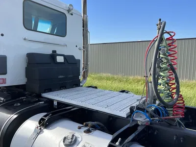 Used 2016 PETERBILT 567 TRACTOR Conventional trucks Minnesota US | Carco Truck & Equipment #1514286