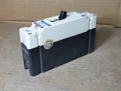Used CUTLER-HAMMER FDB1020 Switchgears British Columbia CA | Lenmark #1438367