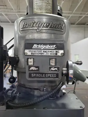 Used BRIDGEPORT EZ TRAK DX 3 AXIS Vertical Mills Kentucky US | Aucto #1315718