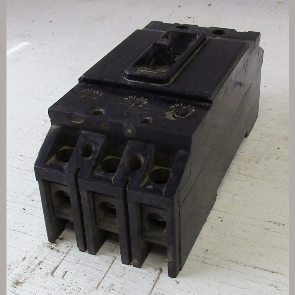 Federal Pioneer 3 Pole 100 Amp Breaker