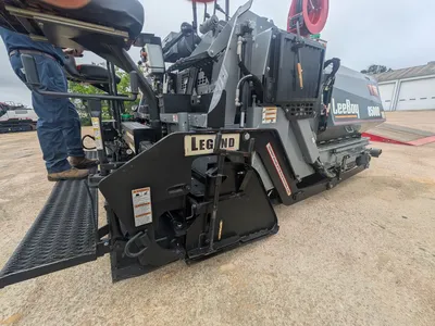 2022 LEEBOY 8500D Asphalt Pavers | Mid South Machinery (6)