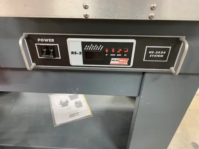 USED 1900 HEATSEAL HS2024D