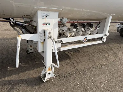 Used 2024 COUNTRY SIDE PROPANE TANKER Tanker Trailers Minnesota US | Carco Truck & Equipment #1514137