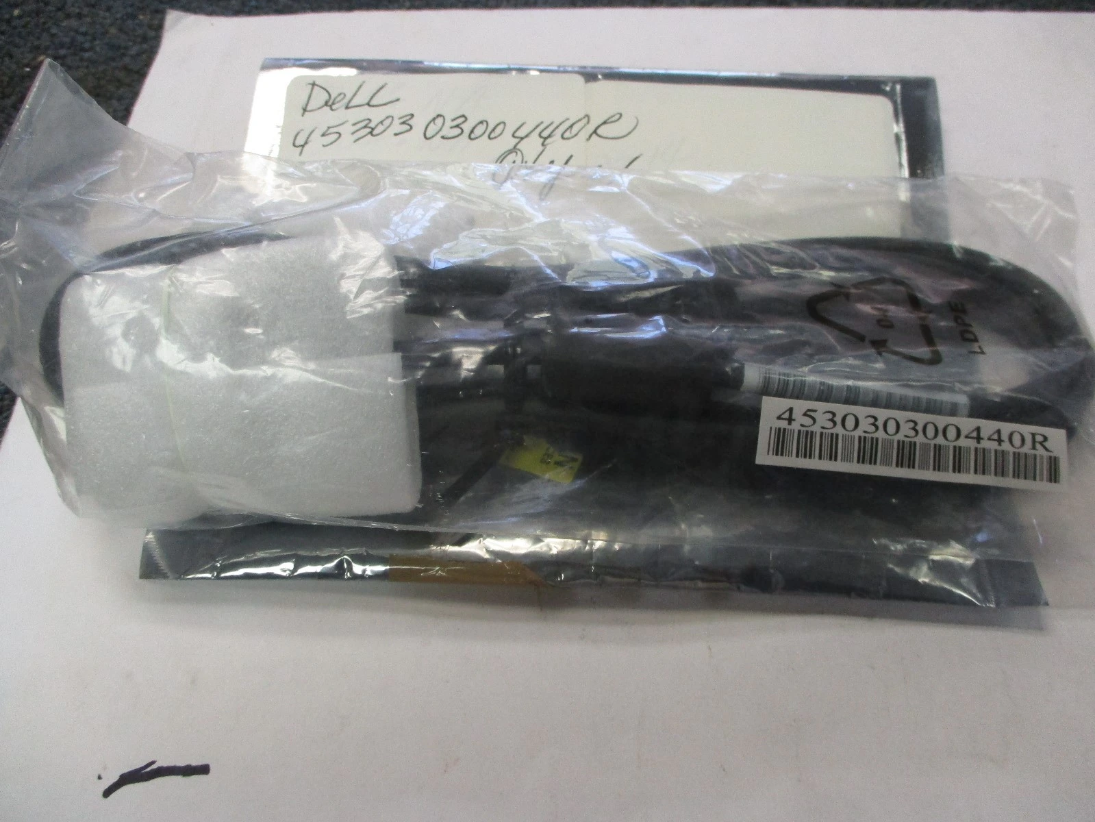 NEW Dell 453030300440R