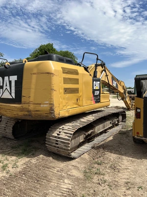 Used 2015 Caterpillar 323FL Excavators Texas US | Zadoon Equipment #1480568