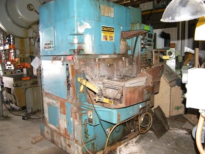 KOYO KVD-580 C CNC GRINDERS, DISC, VERTICAL, DOUBLE EN | GCH Machinery (1)