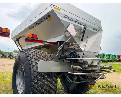 Used UNVERFERTH _UNKNOWN_ Dry Spreaders Iowa US | Keast Enterprises #1360504
