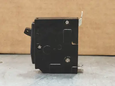 USED SQUARE D QOB115