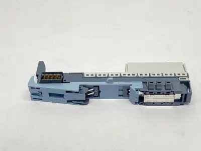 New | in-Stock SIEMENS SIMATIC ET200SP BASE UNIT BU15-P16+A0+2D PLC Chassis | Maverick Industrial Sales #1104227