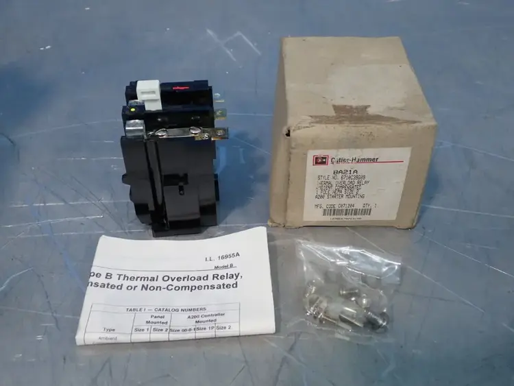 Used CUTLERHAMMER BA21A Relays & Switches | HGR 24 #739627