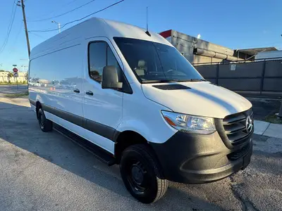Used 2024 MERCEDES-BENZ 2500 Vans Florida US | Truck and Van Outlet #1509211