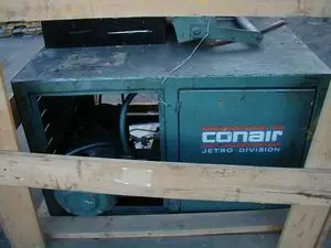 1982 CONAIR FX-10 reprocessing equipment, trim grinder | Mark One Machinery (2)