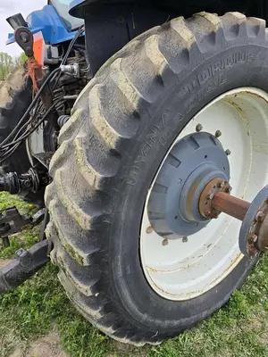 USED 1996 NEW HOLLAND 8970
