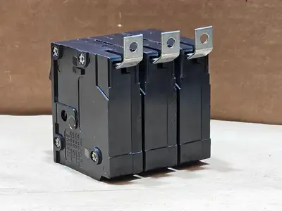 Used EATON BAB3020H Switchgears British Columbia CA | Lenmark #1438485