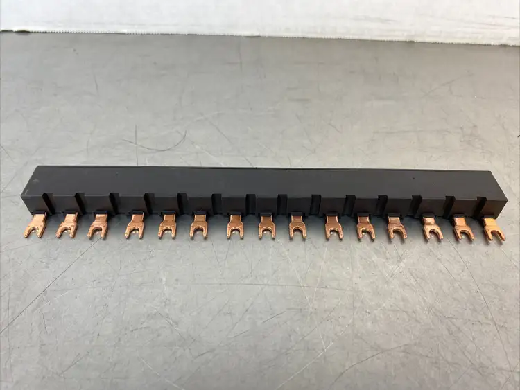 Used Siemens SIEMENS 3RV1915-1DB Electrical Fittings South Carolina US | Palmetto Automation #1159643
