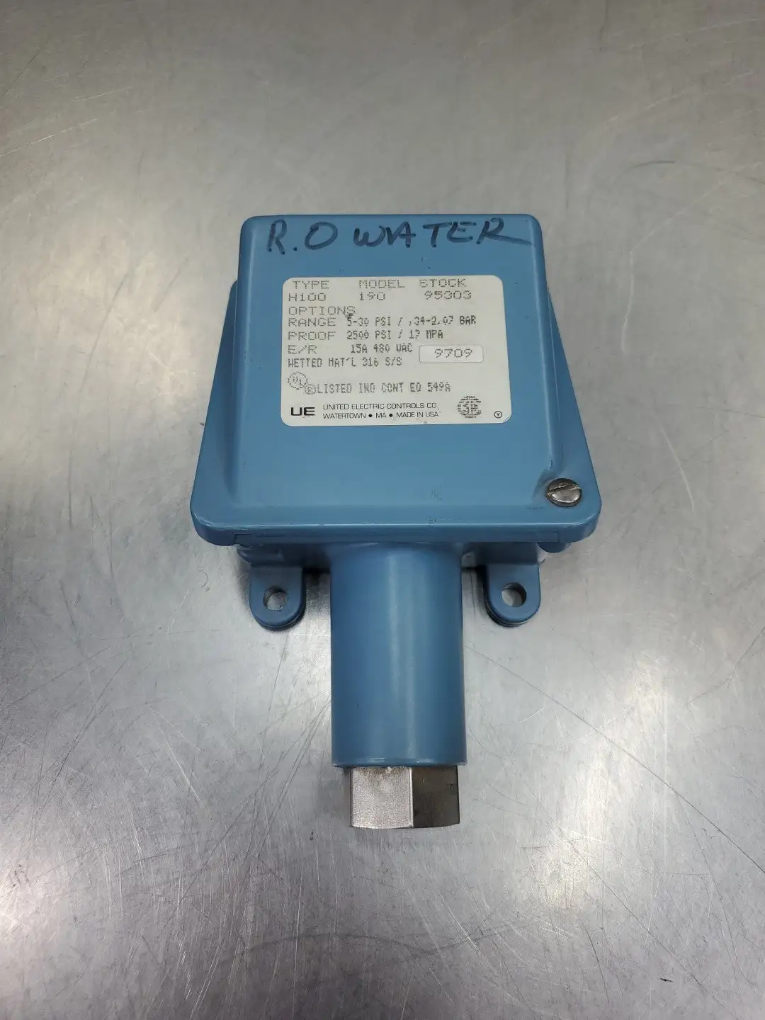 USED United Electric Controls H100-190 Pressure Control Unit, 15A, 480VAC