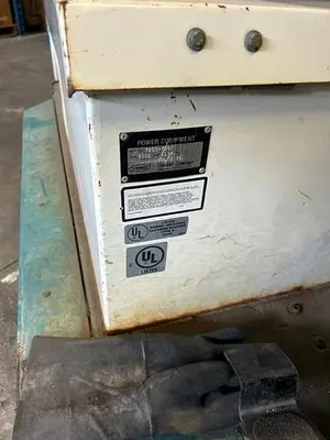 USED TENNANT 7200