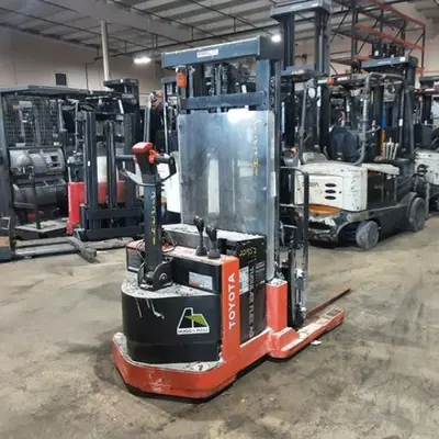 USED 2022 TOYOTA 6BWR15
