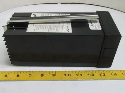 LFE 2004 ZB-5600-1000 Mini-Pup Digital Temperature Controller 120V