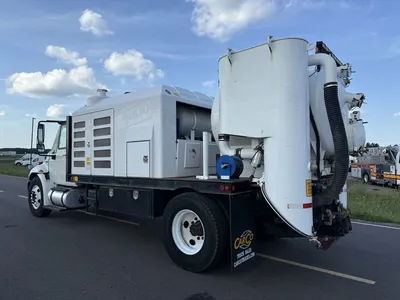 Used 2014 INTERNATIONAL 4300 VACMASTER Vacuum Truck Minnesota US | Carco Truck & Equipment #1514126