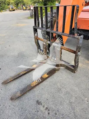 USED 2010 SKY TRAK 8042 LEGACY