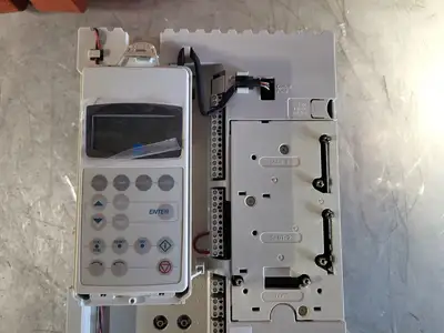 NEW ABB ACS800-U1-0011-7