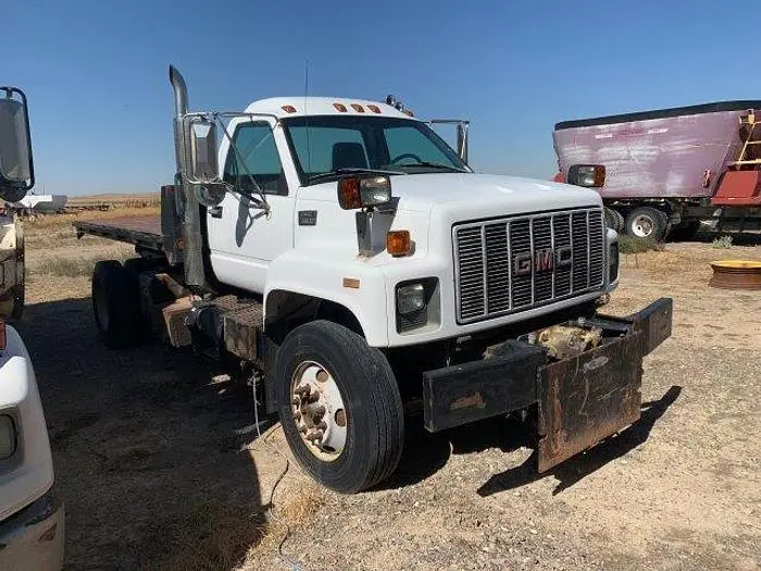 Used 1998 GMC C8500 Flatbed Trucks Idaho US | Berry Machinery #910956