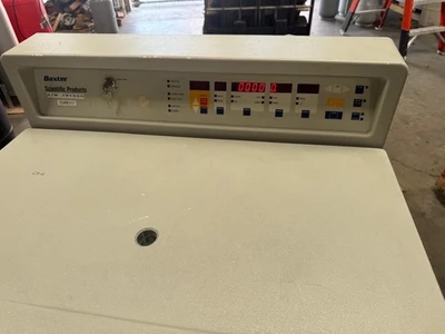 Baxter Cryofuge 6000 Laboratory Centrifuge Heraeus Scientific Refridgerated Lab