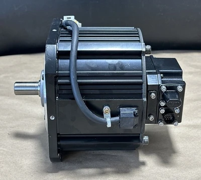 USED Yaskawa SGMRS-12A2B-YR11