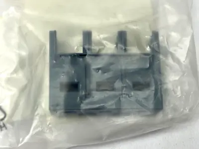 New | in-Stock SIEMENS TERMINAL COVER 3-POLE LOT OF 2 Miscellaneous MRO | Maverick Industrial Sales #1121580
