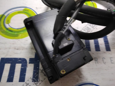 USED YASKAWA SGMAS-08A2A-FJ13