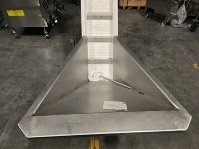 USED DORNER Incline Conveyor