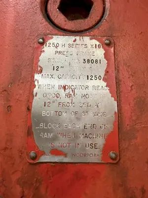 CINCINNATI 1250HX16 Press Brake | Bud's Equipment Sales (1)