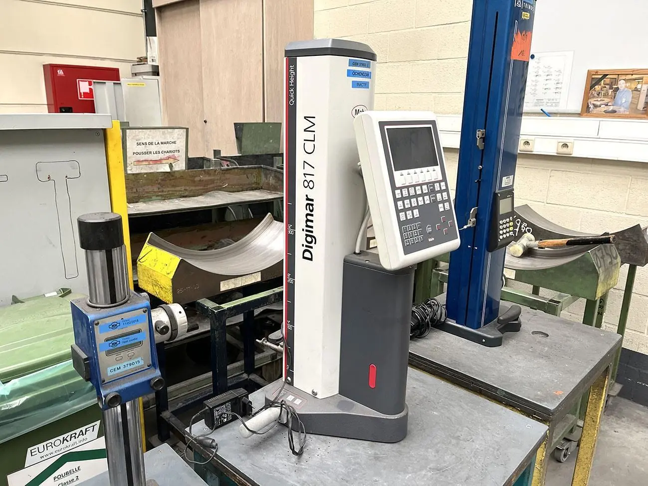 USED DIGIMAR 817 CLM-1D 350 MM DIGITAL HEIGHT GAUGE