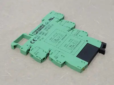 USED PHOENIX CONTACT PLC-BSC-24DC/21