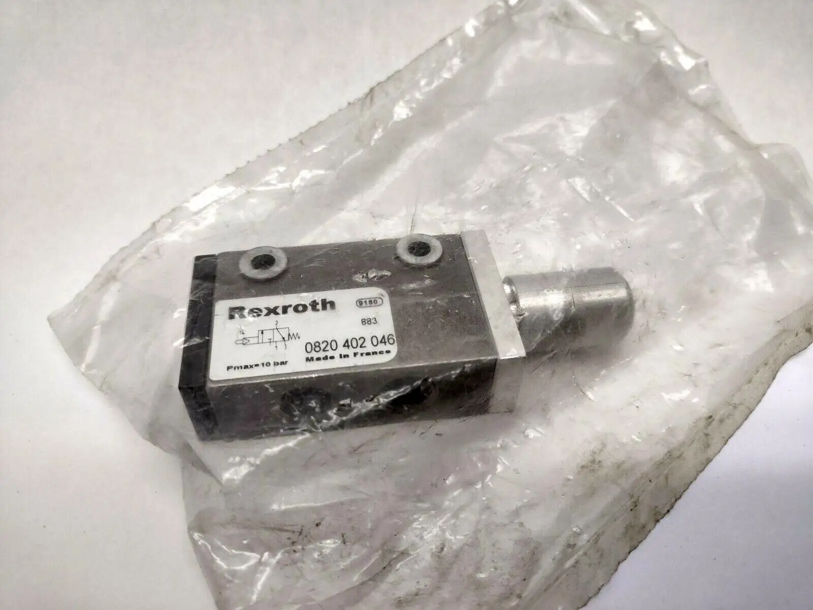 0820402046 | Bosch Rexroth  Pneumatic Valve - New