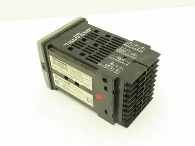 Honeywell 07866DHC2 Digital Analyzer Controller 07866DHC2-2-2-000-0-000-000