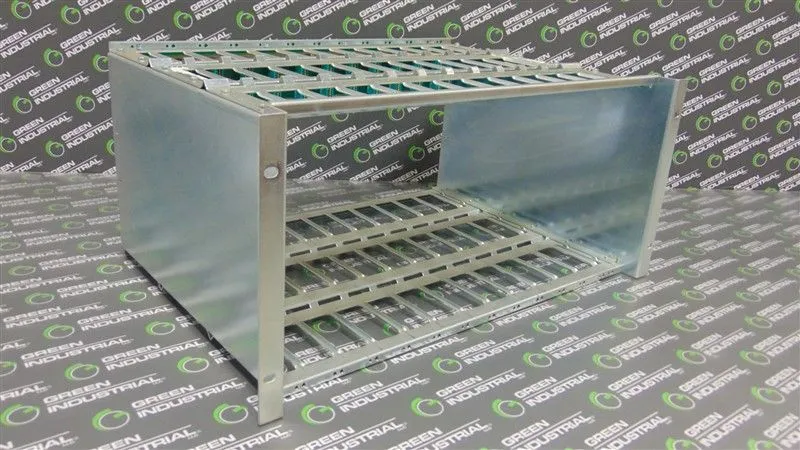 Westinghouse 2840A38G01 Ovation Slot Rack V4389 Sub. 3 Used