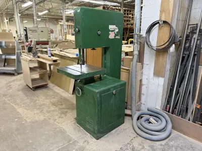 Powermatic Model 81 Bandsaw