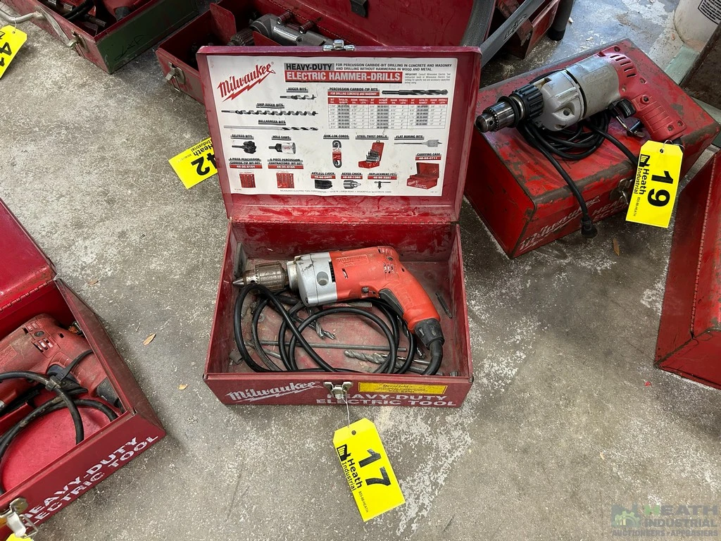 Used _UNKNOWN_ MILWAUKEE MAGNUM ELECTRIC HOLE SHOOTER W/ CASE Portable Drills including Magnetic Base Illinois US | Heath Industrial Auction Services #1379455