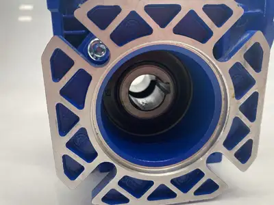 Used Motovario Right Angle Worm Gear Reducer 4003061 Speed Reducers Michigan US | Maverick Industrial Sales #1393301