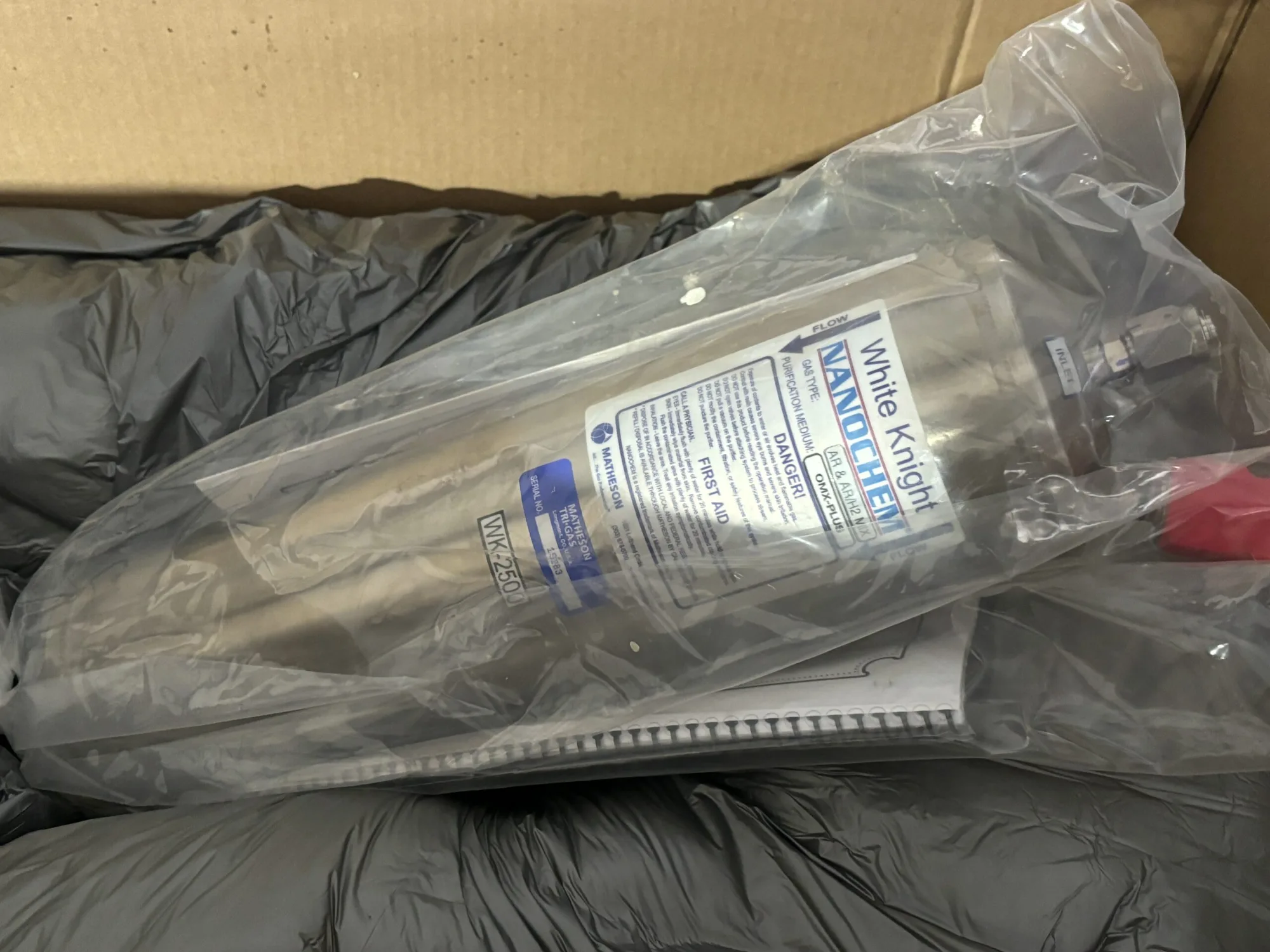 Matheson WK-2500 White Knight Nanochem Gas Purifiers